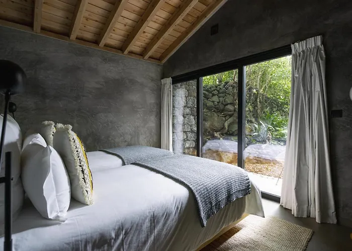 Lava Homes * Santo Amaro (Azores)