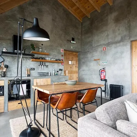 Villa Lava Homes