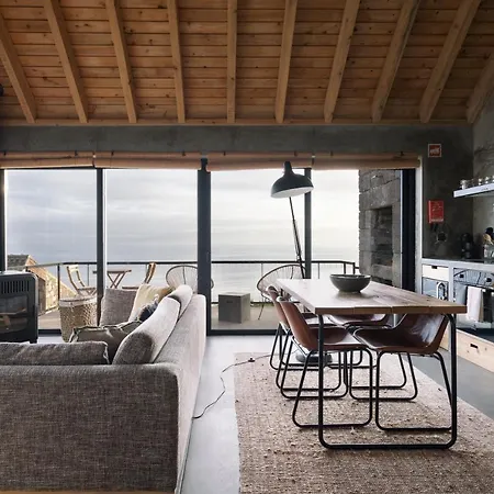 Lava Homes Villa Santo Amaro (Azores)