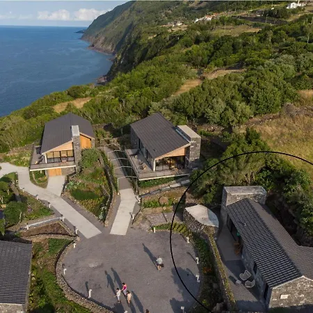 Lava Homes * Santo Amaro (Azores)