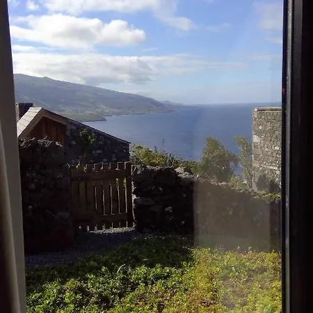 Lava Homes Villa Santo Amaro (Azores)