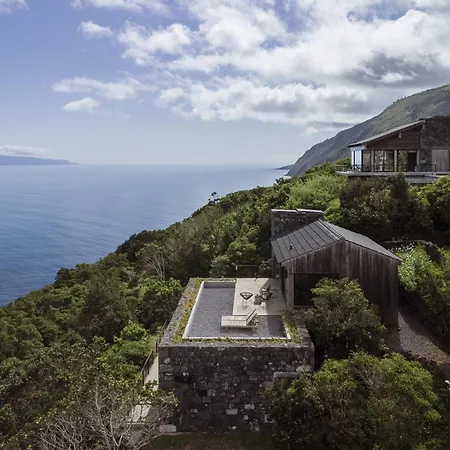 Villa Lava Homes Santo Amaro (Azores)