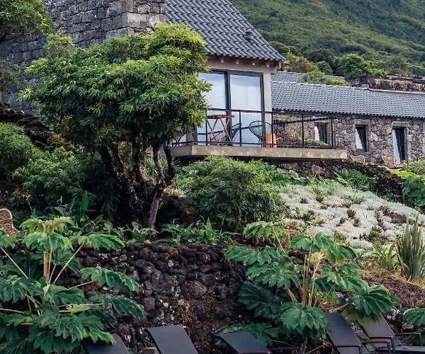 Villa Lava Homes Santo Amaro (Azores)