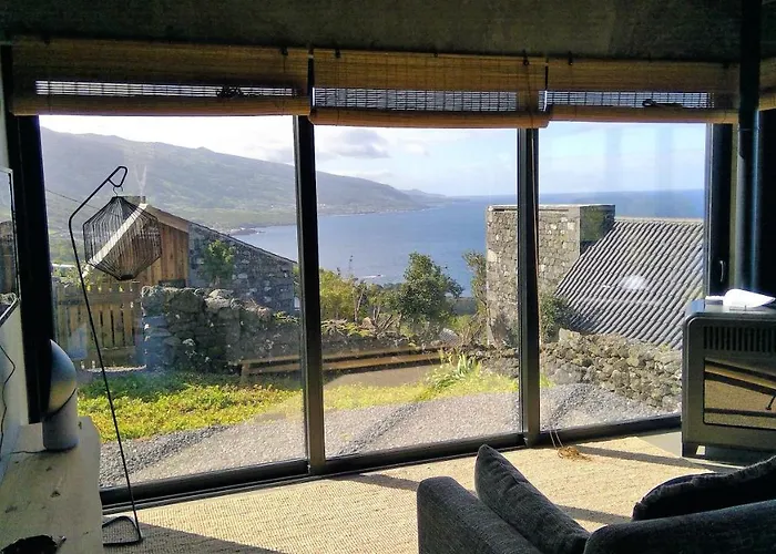 Lava Homes Villa Santo Amaro (Azores)