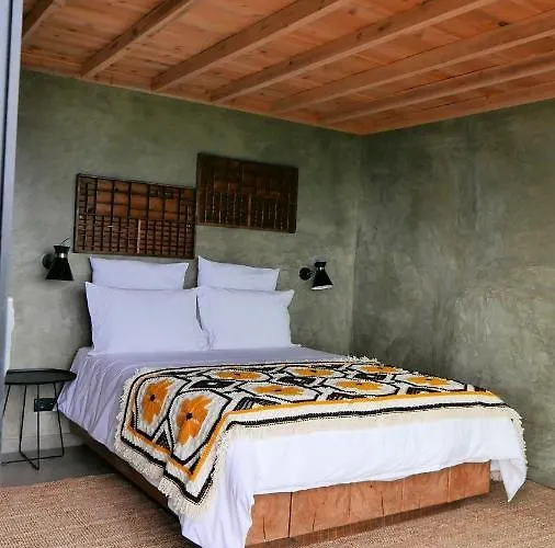 Lava Homes Villa Santo Amaro (Azores)