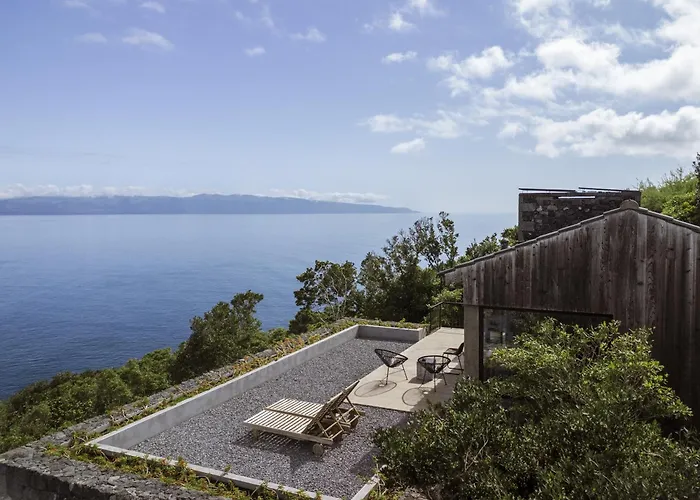 Lava Homes Villa Santo Amaro (Azores)