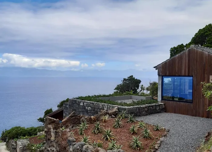 Villa Lava Homes Santo Amaro (Azores)